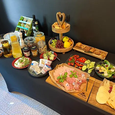 Apartamenty I Pokoje Krupowki Tuz Tuz-3