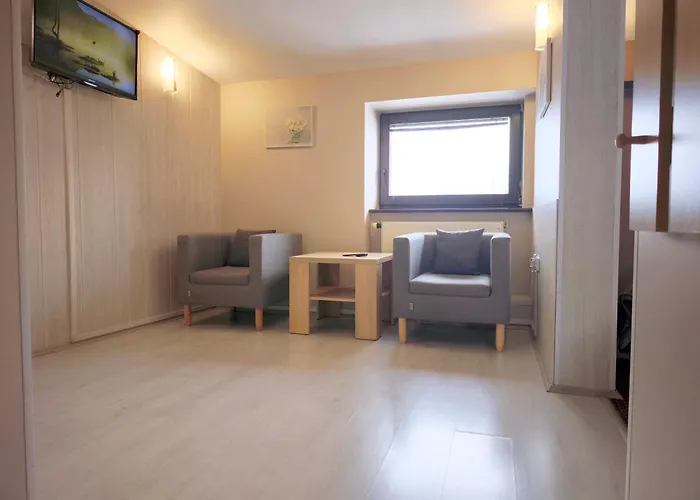 Pokoje Goscinne I Apartamenty Krupowki 19
